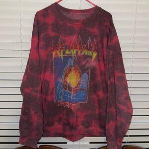 Urban Outfitters Def Leppard ovesrsized sweatshirt, size small/medium